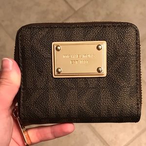 MK small wallet
